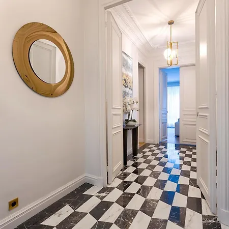 Serviced - 6 Guests - Champs-élysées *