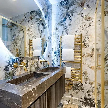 Serviced - 6 Guests - Champs-élysées